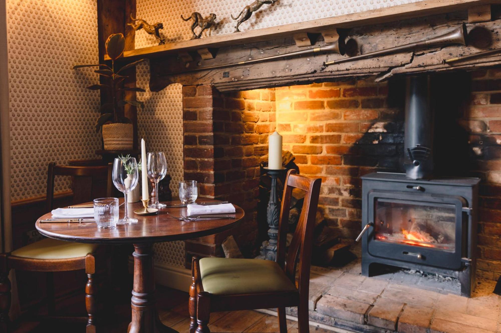 The Crown, Bildeston Hotel Bagian luar foto